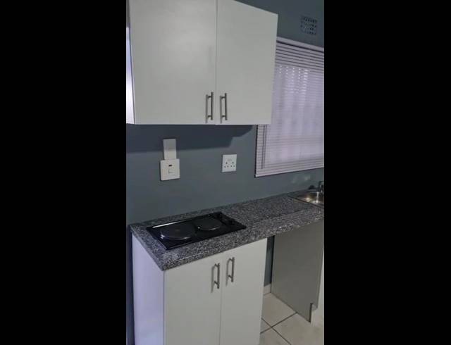 8 BEDROOM APARTMENT FOR SALE IN DELFT SOUTH